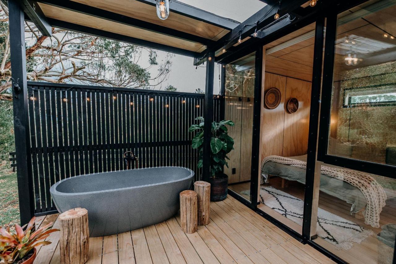 Blackwood Cabin Raglan Exterior photo